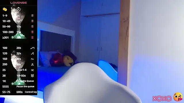 Bryna  online show from February 14, 2025, 3:54 am