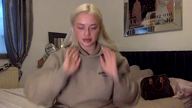 blissdimicco online show from January 23, 2025, 12:19 pm