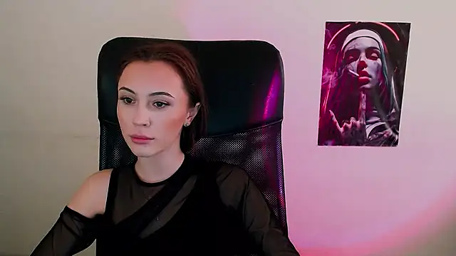 Nikonara Love online show from March 18, 2025, 12:25 pm