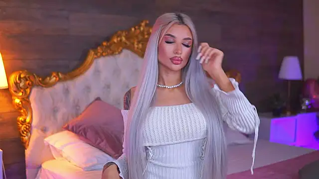 Juicy Jessye online show from April 8, 2026, 7:47 pm