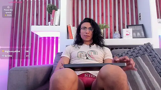 Snapshot of ApoloCruz chatting on January 25, 2025, 3:09 pm ApoloCruz online show from January 25, 2025, 3:09 pm