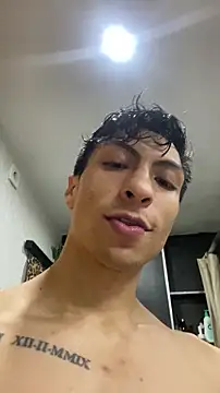 Snapshot of ApoloCruz chatting on November 4, 2025, 10:58 am ApoloCruz online show from November 4, 2025, 10:58 am