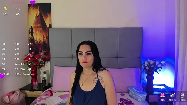 scarlet hit online show from September 23, 2025, 4:26 am