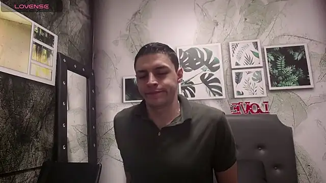 Frank Millers online show from February 28, 2025, 2:53 pm