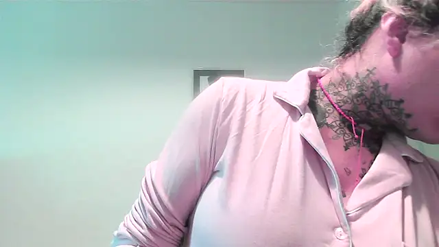 serena  vedette online show from September 24, 2025, 9:45 am