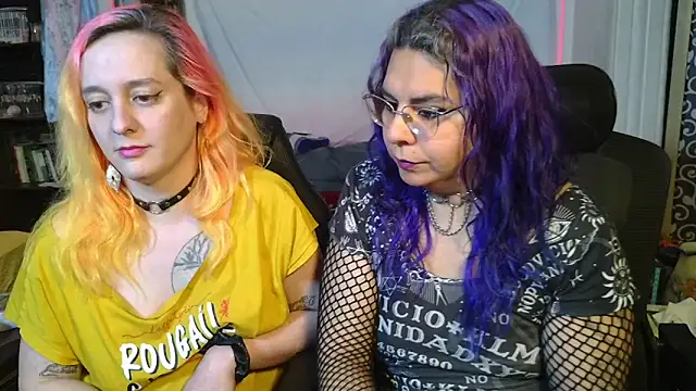 Evelan420 online show from February 4, 2026, 8:36 pm