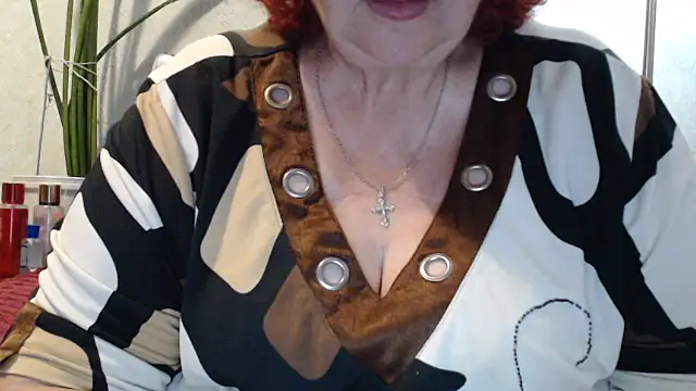 Snapshot of DeniseeRosea chatting on June 22, 2026, 1:29 am DeniseeRosea online show from June 22, 2026, 1:29 am