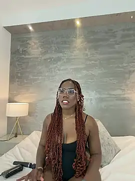 Snapshot of Alaia_Colins chatting on July 28, 2026, 1:34 am Alaia Colins online show from July 28, 2026, 1:34 am