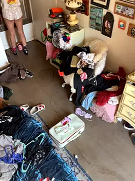 I am babydoll online show from October 25, 2025, 5:19 pm