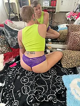 I am babydoll online show from March 1, 2026, 9:33 am