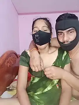 Snapshot of USHA_BHABHI chatting on July 8, 2026, 11:09 pm USHA BHABHI online show from July 8, 2026, 11:09 pm