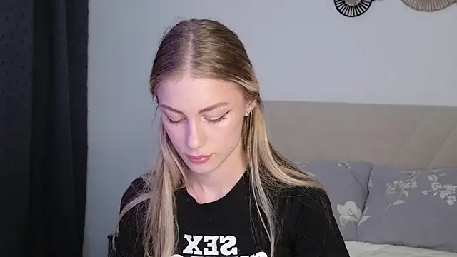 Snapshot of GabriellaOlsen chatting on May 29, 2026, 3:21 pm GabriellaOlsen online show from May 29, 2026, 3:21 pm