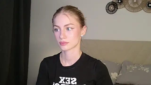 Snapshot of GabriellaOlsen chatting on May 31, 2026, 4:47 pm GabriellaOlsen online show from May 31, 2026, 4:47 pm