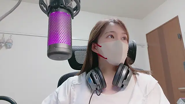 Snapshot of mio7635 chatting on June 30, 2026, 2:18 pm mio7635 online show from June 30, 2026, 2:18 pm