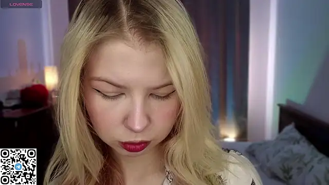 LynetHakes online show from March 18, 2026, 6:16 am