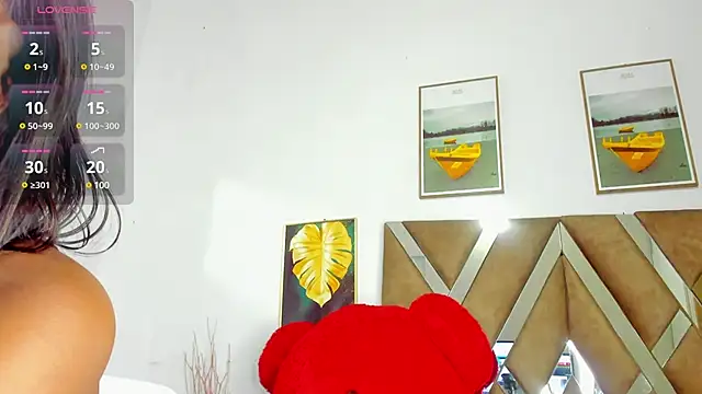 Stela  Gs online show from February 21, 2025, 2:06 pm