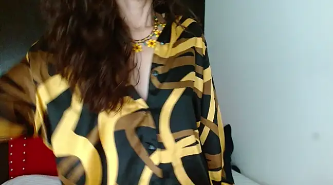 ShairaMarss online show from February 26, 2025, 1:41 pm