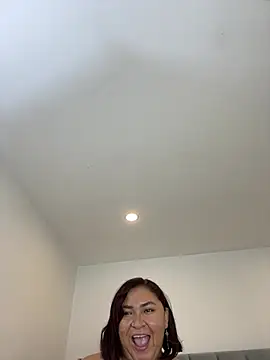 KarlaWild online show from March 12, 2025, 4:08 am