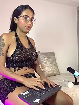 genesissara online show from February 6, 2025, 10:21 pm