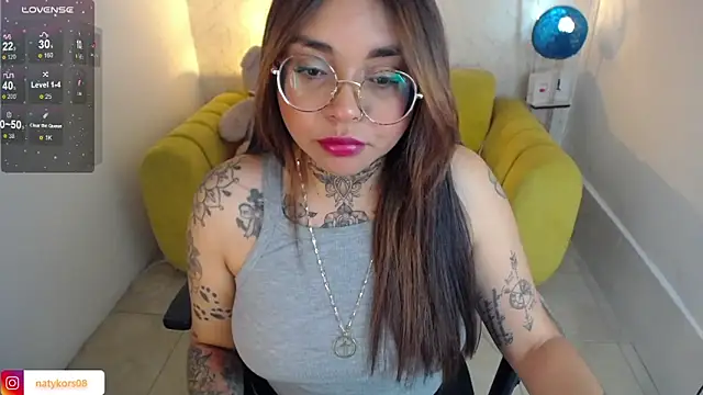 natyk m online show from February 7, 2025, 7:17 pm