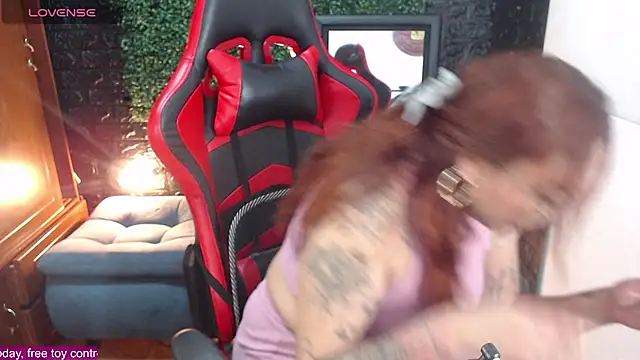 natyk m online show from October 28, 2025, 8:00 pm