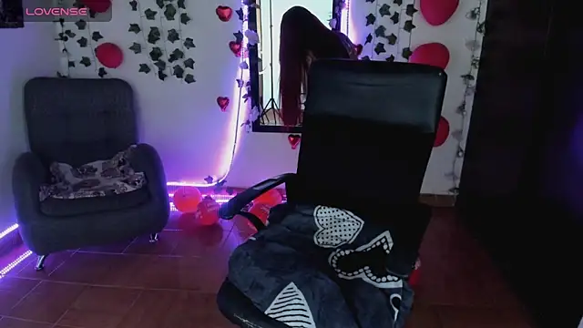 saray  jones online show from March 2, 2026, 3:41 pm