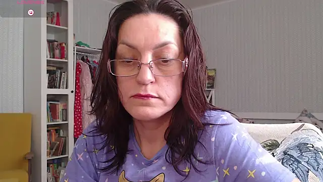 Snapshot of Soffya_Soy chatting on May 3, 2026, 2:45 pm Soffya Soy online show from May 3, 2026, 2:45 pm