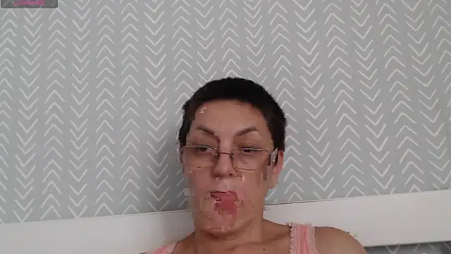 Soffya Soy online show from July 19, 2026, 2:32 pm