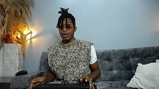 xxxhotbbc online show from January 28, 2025, 12:11 pm