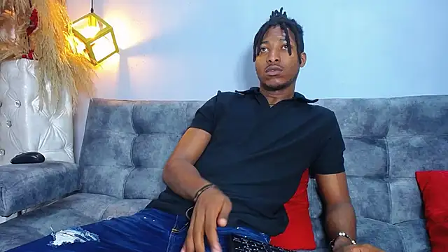 xxxhotbbc online show from March 9, 2025, 12:42 pm