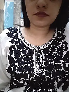 cute IndianBabe online show from July 14, 2026, 12:57 am