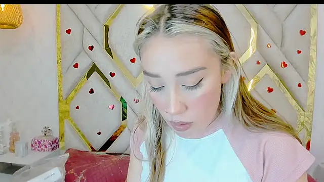 Lannajansen online show from February 17, 2025, 4:48 pm