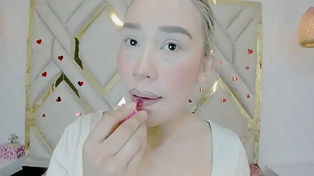 Lannajansen online show from February 26, 2025, 1:19 pm