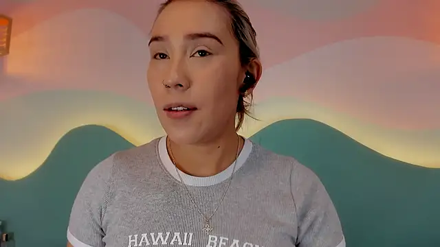 Lannajansen online show from February 7, 2026, 2:43 pm