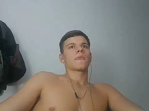 vitorsafado19 online show from February 23, 2025, 4:50 am