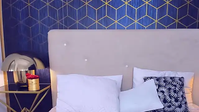 ValeryBlakes online show from September 16, 2025, 5:58 pm