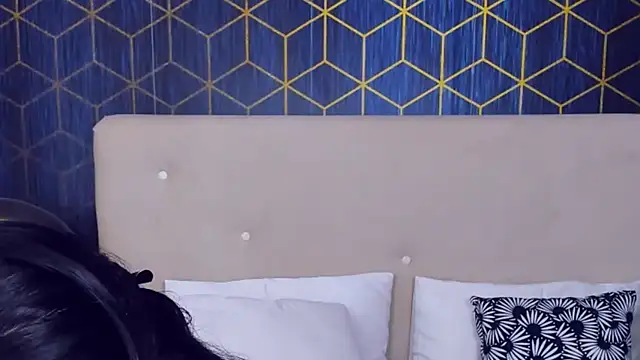 ValeryBlakes online show from October 16, 2025, 6:20 pm