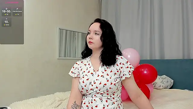 maya suun online show from February 7, 2025, 8:33 am