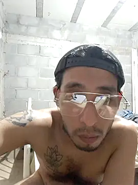 Snapshot of Mikemxss chatting on May 11, 2026, 3:01 am Mikemxss online show from May 11, 2026, 3:01 am