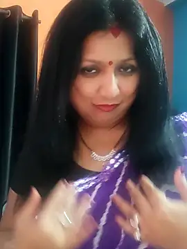 horny lizia online show from April 16, 2026, 4:19 pm