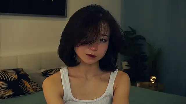 VeronaCritchlow online show from February 3, 2025, 7:51 am