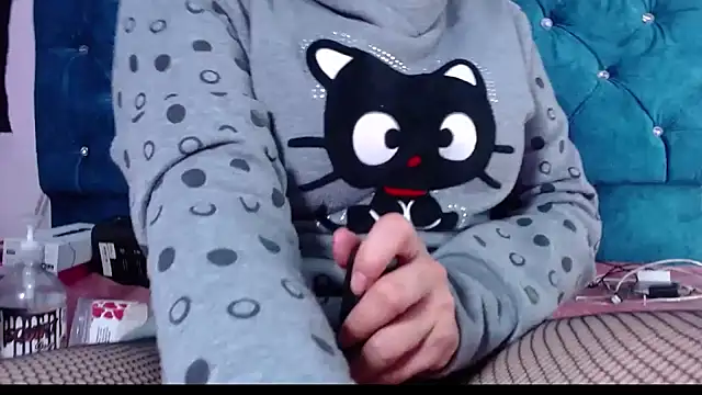 isabelajonesgl online show from March 20, 2025, 5:47 pm