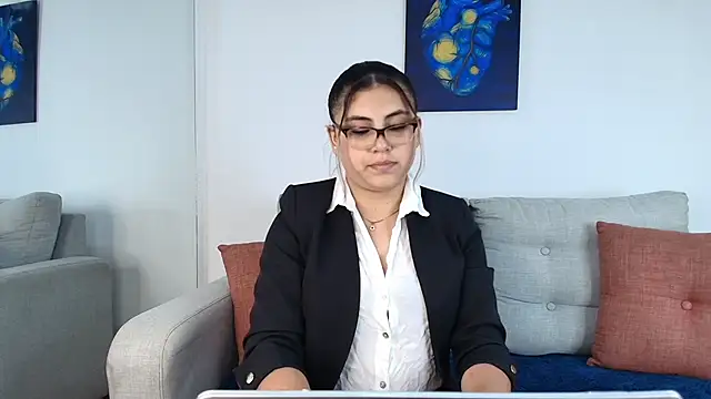 MeganCrow online show from October 5, 2025, 11:35 pm