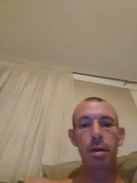Snapshot of Kjnaughty@xh chatting on July 10, 2026, 9:06 pm Kjnaughtyxh online show from July 10, 2026, 9:06 pm