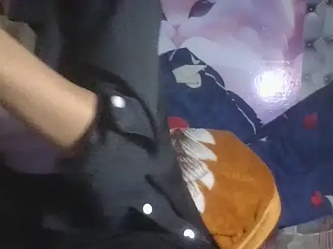 AKANSHA 7 online show from October 15, 2025, 7:36 pm