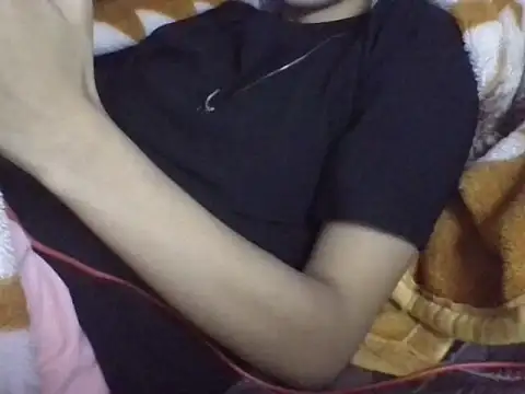 AKANSHA 7 online show from November 18, 2025, 7:40 pm