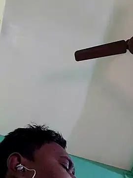 kingg4545 online show from February 14, 2025, 3:43 am