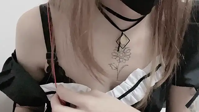 Chu1314 online show from February 15, 2025, 6:44 pm