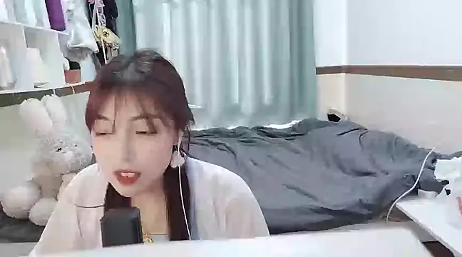 Song 99 online show from February 8, 2025, 6:22 am