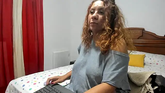 Anur-77 online show from September 12, 2025, 7:47 pm